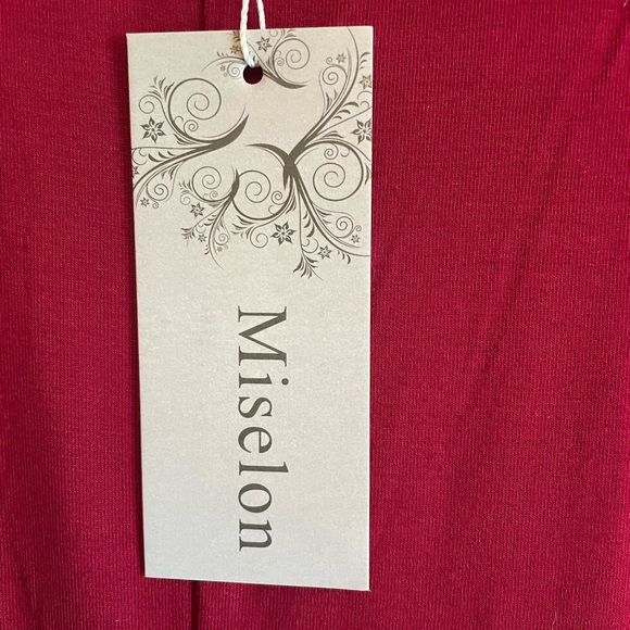 Miselon cold shoulder top - Picture 4 of 6